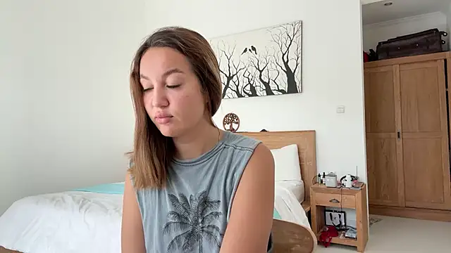 Snapshot of Nelly_Fischer chatting on 11/20/25, 07:30 Nelly Fischer online show from 11/20/25, 07:30