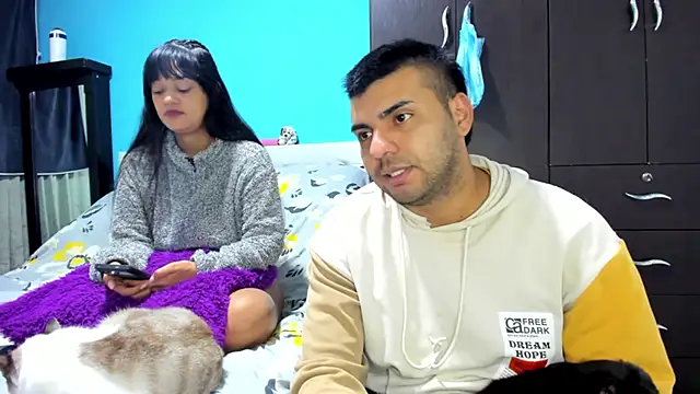 2ScarletandRyan8 online show from 11/05/25, 10:04