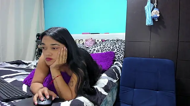 2ScarletandRyan8 online show from 03/17/26, 09:56