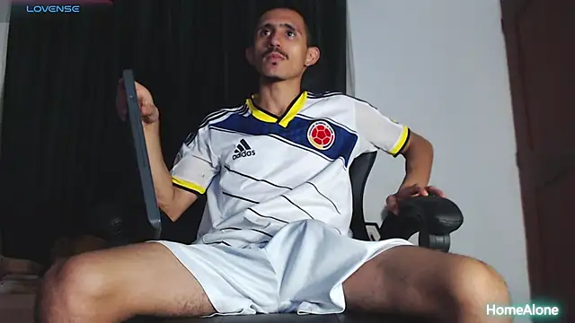 HomeAloneK online show from 03/14/25, 07:44