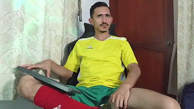 HomeAloneK online show from 04/07/26, 03:34