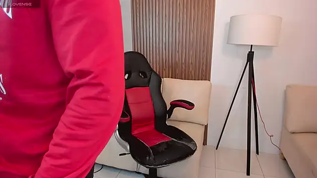 Snapshot of liam_collins21 chatting on 02/11/25, 11:43 liam collins21 online show from 02/11/25, 11:43