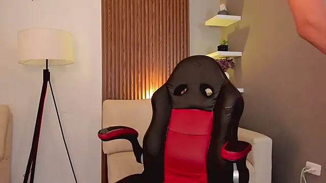 Snapshot of liam_collins21 chatting on 02/28/25, 02:53 liam collins21 online show from 02/28/25, 02:53