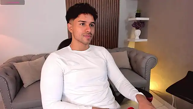 Snapshot of liam_collins21 chatting on 03/02/25, 11:50 liam collins21 online show from 03/02/25, 11:50