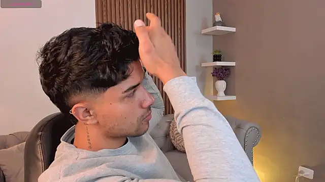 Snapshot of liam_collins21 chatting on 03/04/25, 11:51 liam collins21 online show from 03/04/25, 11:51