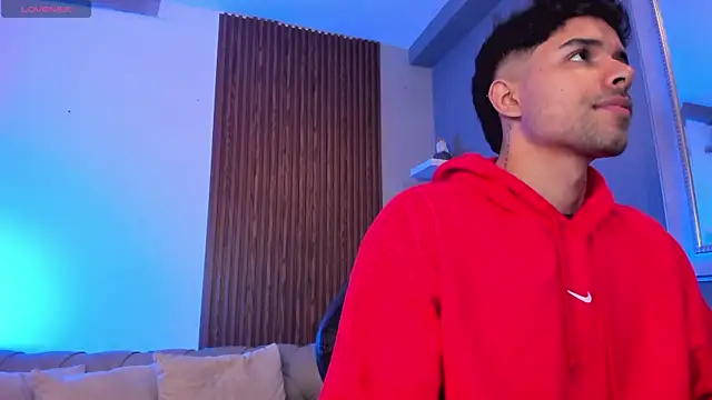 Snapshot of liam_collins21 chatting on 03/18/25, 11:41 liam collins21 online show from 03/18/25, 11:41