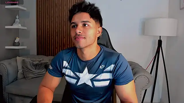 Snapshot of liam_collins21 chatting on 09/17/25, 11:45 liam collins21 online show from 09/17/25, 11:45