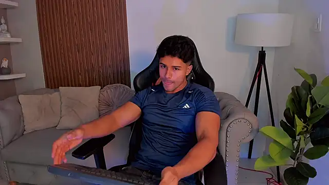 Snapshot of liam_collins21 chatting on 09/23/25, 11:57 liam collins21 online show from 09/23/25, 11:57