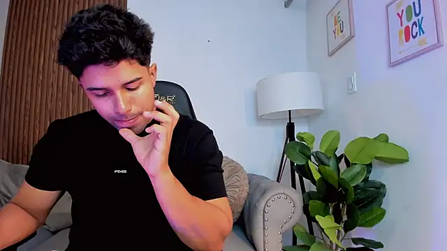 Snapshot of liam_collins21 chatting on 09/25/25, 11:58 liam collins21 online show from 09/25/25, 11:58