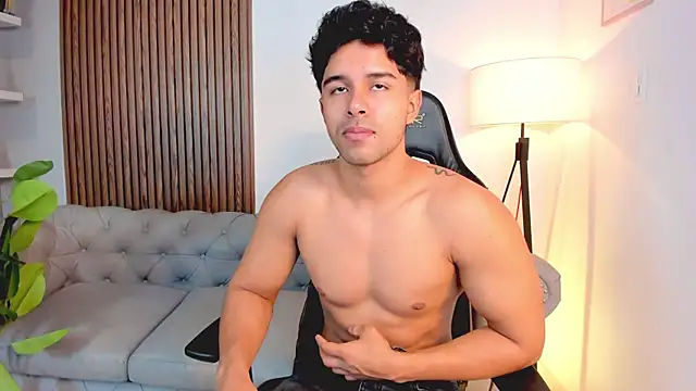 Snapshot of liam_collins21 chatting on 11/09/25, 11:52 liam collins21 online show from 11/09/25, 11:52