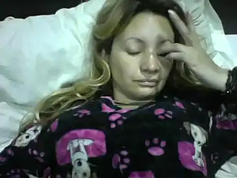 Snapshot of Paulita_x3 chatting on 05/03/26, 08:31 Paulita x3 online show from 05/03/26, 08:31