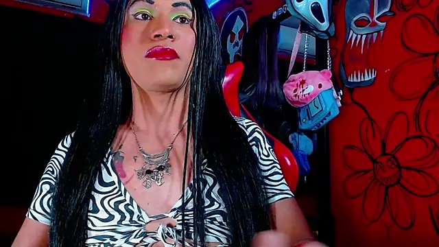 HugeDanex online show from 03/18/26, 08:28