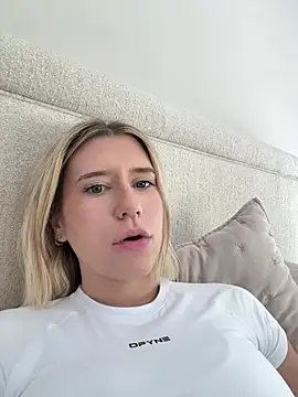 xoxoxjenn online show from 06/13/26, 06:06