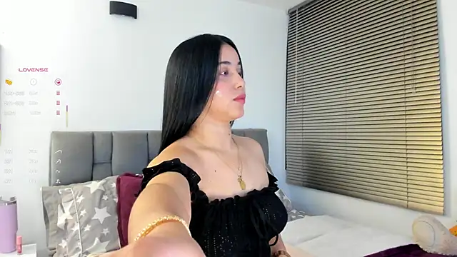 Gigi-bom online show from 02/19/26, 12:06