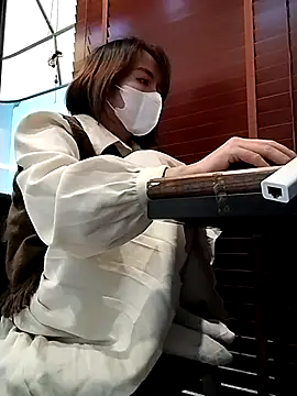 Michiko1 online show from 02/18/25, 10:49