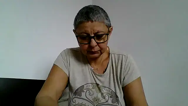 Snapshot of roseblak42 chatting on 12/03/25, 10:13 roseblak42 online show from 12/03/25, 10:13