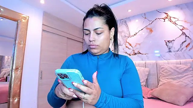 kiana cream online show from 03/05/26, 11:06