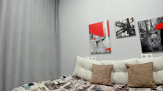 Tiny JuJu online show from 03/25/26, 01:11