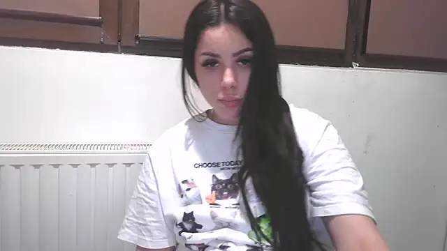 LovelyJulliette online show from 04/18/26, 08:20