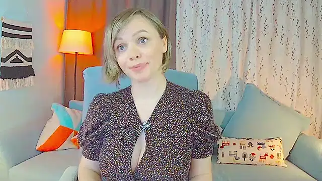 Snapshot of NandiSmile chatting on 01/09/26, 07:26 NandiSmile online show from 01/09/26, 07:26