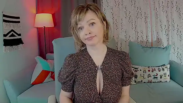 NandiSmile online show from 03/11/26, 07:03