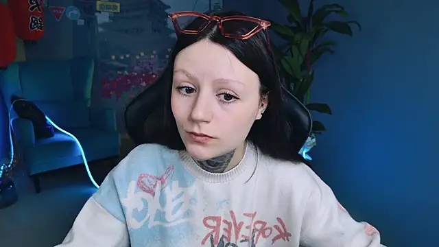 Snapshot of VeliraBraitberg chatting on 12/05/24, 09:06 VeliraBraitberg online show from 12/05/24, 09:06