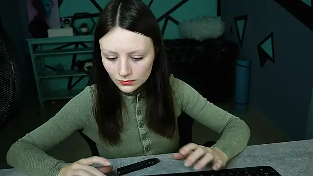 Snapshot of VeliraBraitberg chatting on 01/10/25, 11:11 VeliraBraitberg online show from 01/10/25, 11:11