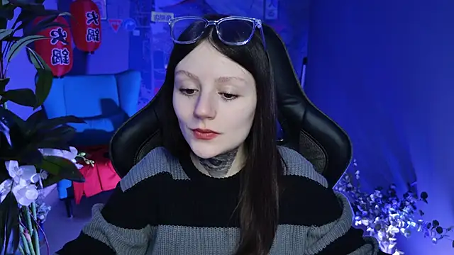 Snapshot of VeliraBraitberg chatting on 02/12/25, 11:07 VeliraBraitberg online show from 02/12/25, 11:07