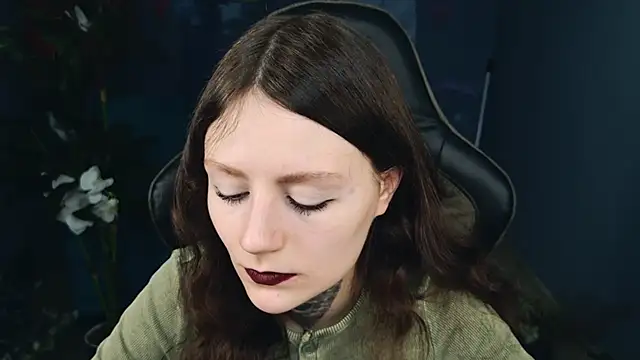 Snapshot of VeliraBraitberg chatting on 02/28/25, 11:14 VeliraBraitberg online show from 02/28/25, 11:14