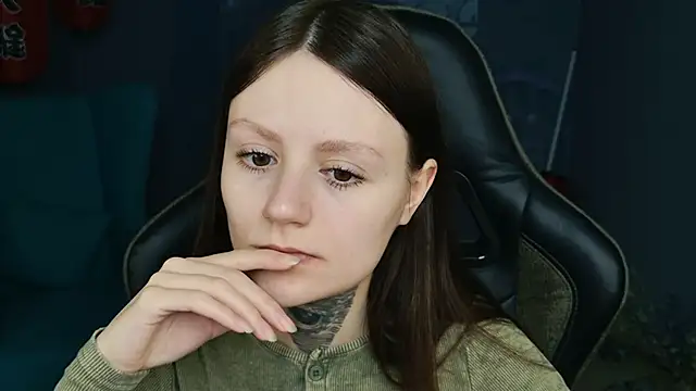 Snapshot of VeliraBraitberg chatting on 03/06/25, 11:14 VeliraBraitberg online show from 03/06/25, 11:14