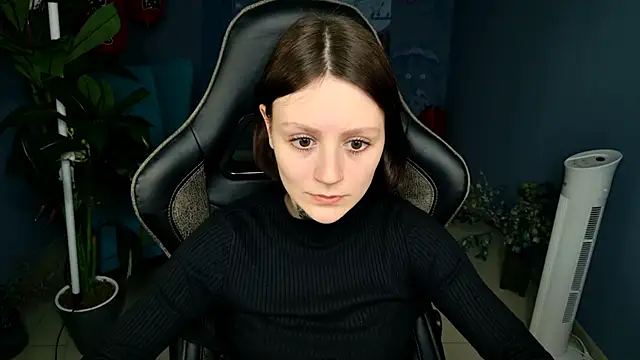 Snapshot of VeliraBraitberg chatting on 03/12/25, 11:09 VeliraBraitberg online show from 03/12/25, 11:09