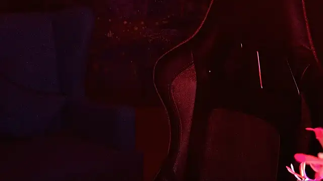 Snapshot of VeliraBraitberg chatting on 03/14/25, 11:12 VeliraBraitberg online show from 03/14/25, 11:12