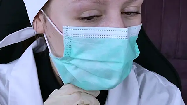 Snapshot of VeliraBraitberg chatting on 10/31/25, 01:45 VeliraBraitberg online show from 10/31/25, 01:45