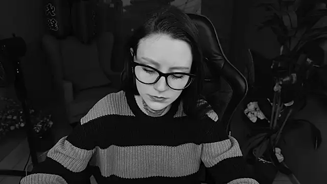 VeliraBraitberg online show from 03/12/26, 04:13