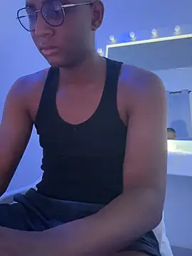 Snapshot of Arwens_bell08 chatting on 02/02/25, 02:59 Arwens bell08 online show from 02/02/25, 02:59