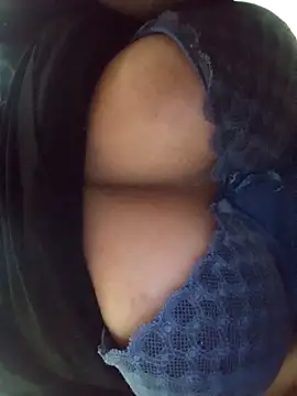 Blueecherry online show from 01/06/26, 07:50