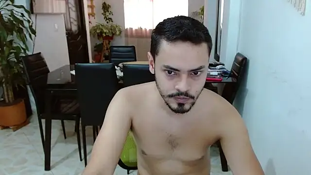 Snapshot of giannandblacke chatting on 03/07/25, 10:10 giannandblacke online show from 03/07/25, 10:10