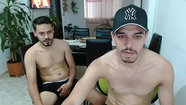 Snapshot of giannandblacke chatting on 03/11/25, 10:53 giannandblacke online show from 03/11/25, 10:53