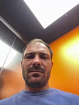 Adventurehotman online show from 09/21/25, 05:36