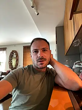 Adventurehotman online show from 09/25/25, 11:14