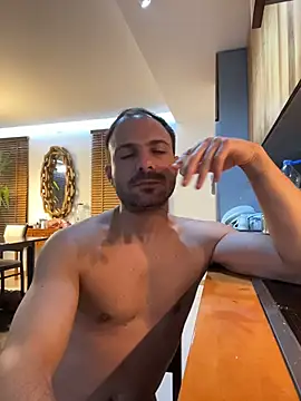 Adventurehotman online show from 11/20/25, 02:23