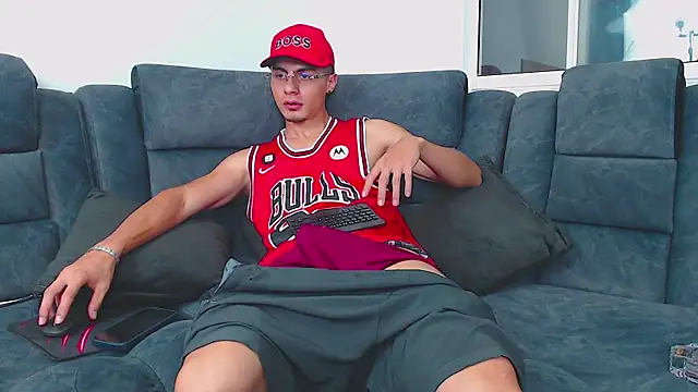 Snapshot of Stiven_CL chatting on 02/02/25, 05:32 Stiven CL online show from 02/02/25, 05:32