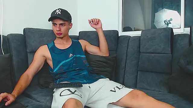 Snapshot of Stiven_CL chatting on 02/11/25, 07:02 Stiven CL online show from 02/11/25, 07:02