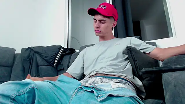 Snapshot of Stiven_CL chatting on 09/24/25, 04:05 Stiven CL online show from 09/24/25, 04:05