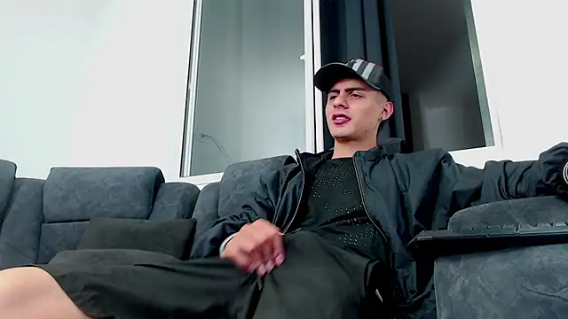 Snapshot of Stiven_CL chatting on 10/05/25, 10:40 Stiven CL online show from 10/05/25, 10:40