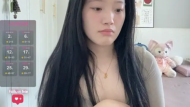 Snapshot of rose-u chatting on 05/05/26, 01:24 rose-u online show from 05/05/26, 01:24