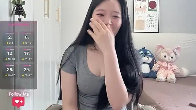 Snapshot of rose-u chatting on 06/02/26, 01:40 rose-u online show from 06/02/26, 01:40