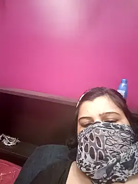 Snapshot of RESHMA_21 chatting on 12/12/24, 01:21 RESHMA 21 online show from 12/12/24, 01:21