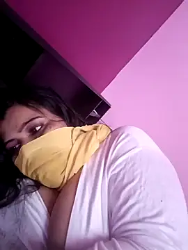 Snapshot of RESHMA_21 chatting on 01/04/25, 11:48 RESHMA 21 online show from 01/04/25, 11:48