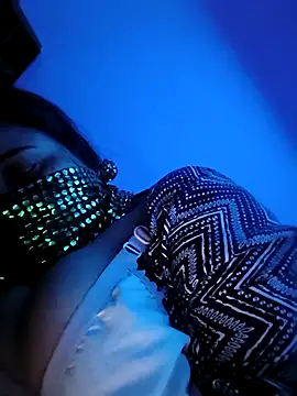 Snapshot of RESHMA_21 chatting on 01/26/25, 10:57 RESHMA 21 online show from 01/26/25, 10:57